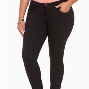 Torrid SKINNY PANT - BLACK ALL-NIGHTER PONTE